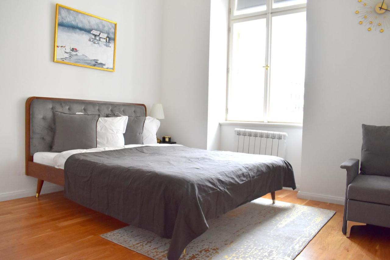 Lovely Apartment In Center Prague Extérieur photo