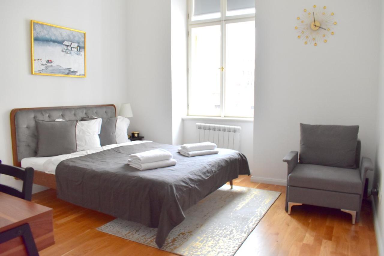 Lovely Apartment In Center Prague Extérieur photo